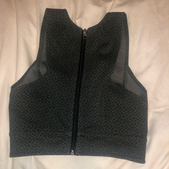 Urban outfitters zipper crop top - Picture 4 of 5
